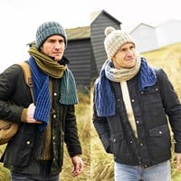 Knitting Pattern Stylecraft Highland Heathers Aran No. 9878 Men’s Hats and Scarves