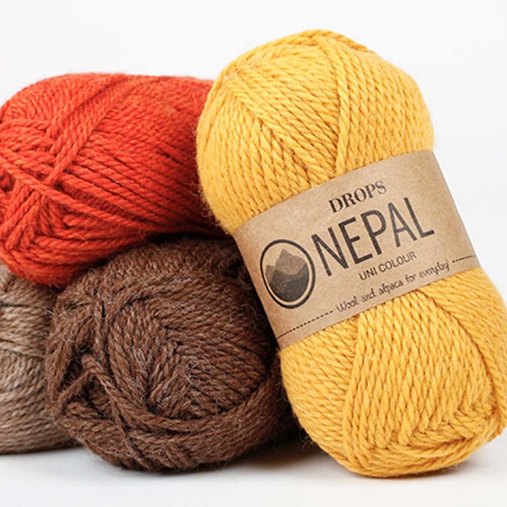 Drops Nepal Uni Colour 3608 Deep Red