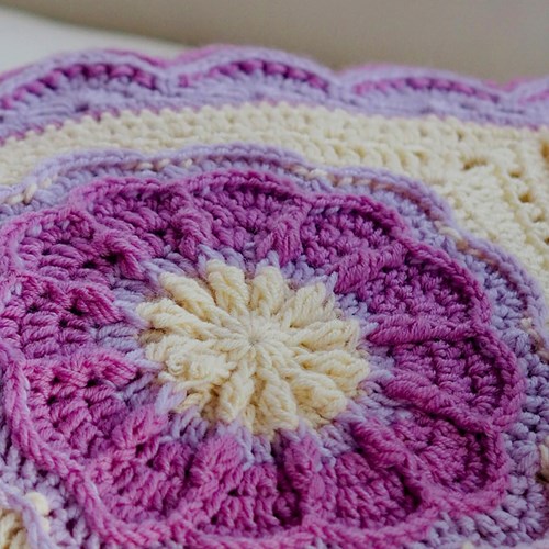 Alicja Blanket Crochet Kit-3