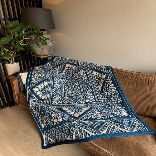 Bibelot Blanket - Crazy Crochet Catlady Yarn and Crochet Kit Highland Heathers-2