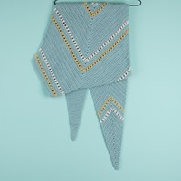 Crochet Pattern Yarn and Colors Asymmetrical Scarf-3