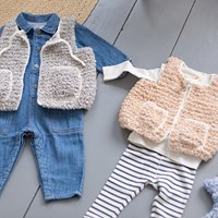 Hugg Kids Vest Knitting Kit 1 Grey 12/18 months-2