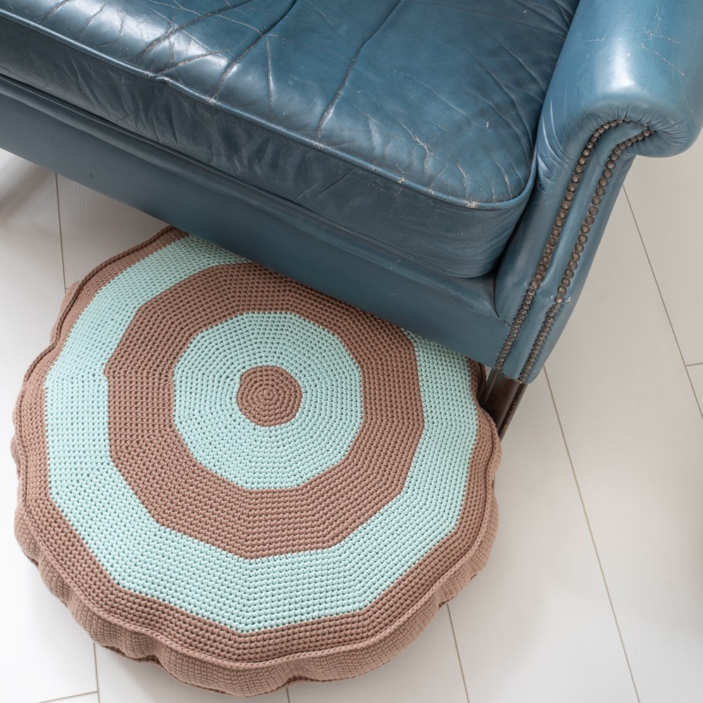 Crochet floor cushion pattern online