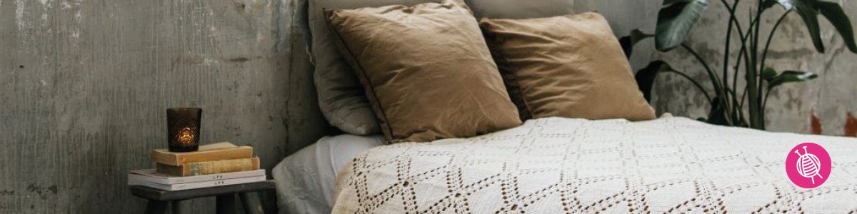 Want to make a bedspread? 4 blankets to use as decorative bedspreads in your bedroom