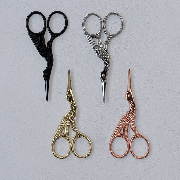 Yarn and Colors Bird Scissors Gold