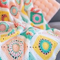 Yarn and Colors Blossom Blanket Crochet Kit 013 Sunglow-3