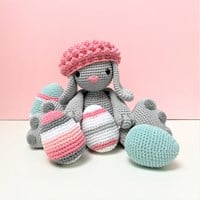 Bobbie Bigfoot Crochetkit - With Digital Pattern-2