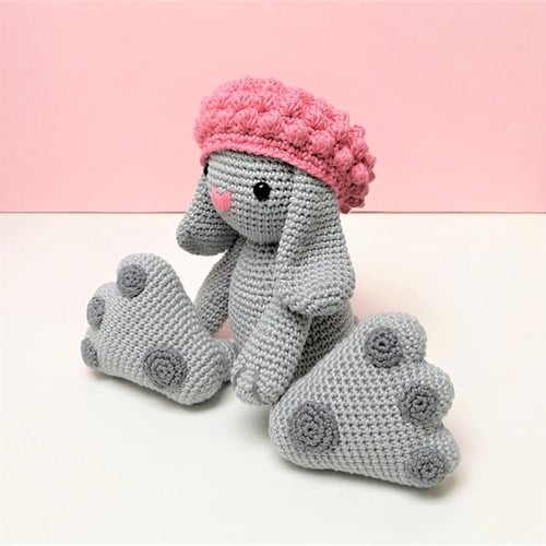 Bobbie Bigfoot Crochetkit - With Digital Pattern-3
