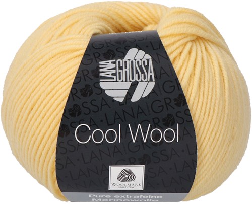 Gold essential scissor Yarn and Colors