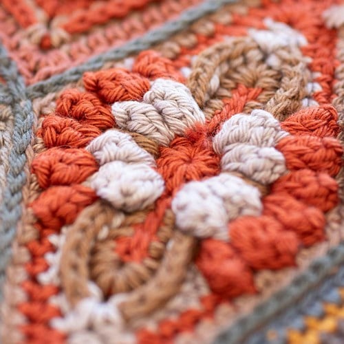 Scheepjes CAL Festival of Lights Blanket - Metropo