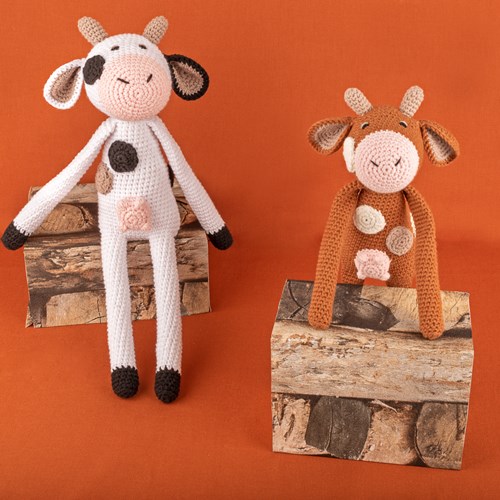 Crochet Pattern Yarn and Colors Clara Cow-3