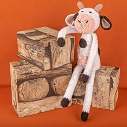 Crochet Pattern Yarn and Colors Clara Cow