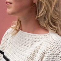 Crochet Pattern Yarn and Colors Classic Jumper-3