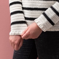 /c/l/classic-jumper-100-black.jpg