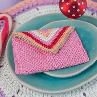 Yarn and Colors Colorful Christmas Menu Holder Crochet Kit 037 Cotton Candy-2