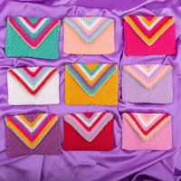 Yarn and Colors Colorful Christmas Menu Holder Haakpakket 037 Cotton Candy