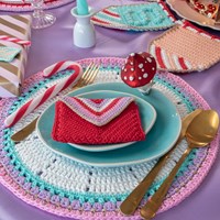 Haakpatroon Yarn and Colors Colorful Christmas Pattern Bundle
