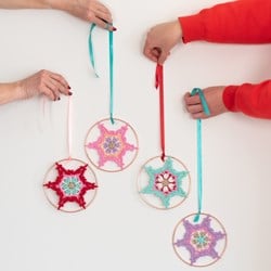 Yarn and Colors Colorful Christmas Star Crochet Kit