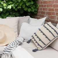 Crochet Pattern Yarn and Colors Connect the Dots Cushion-3