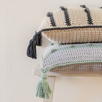 Crochet Pattern Yarn and Colors Connect the Dots Cushion-2