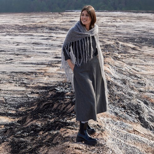 Katia 50 Mohair Shades Maxi Driehoeksjaal Garen- en Breipakket 2