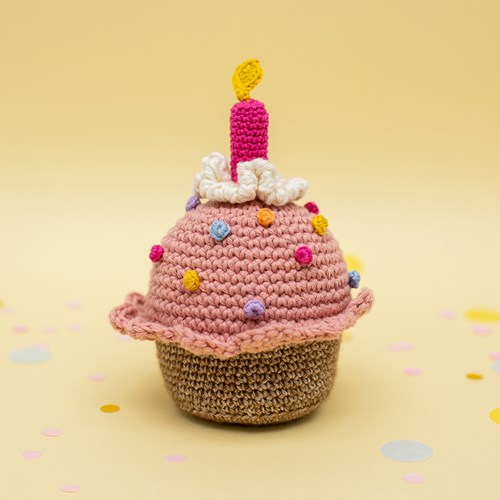 Cupcake Crochet Kit 2 Vanilla