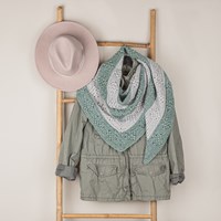 Yarn and Colors Diamond Bobble Shawl Crochet Kit-3