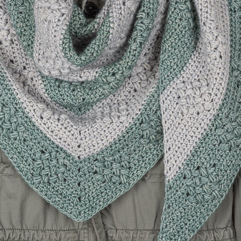 Crochet Pattern Yarn and Colors Diamond Bobble Shawl