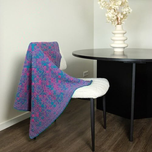 Doodle Dolls blanket - AdOCrochet