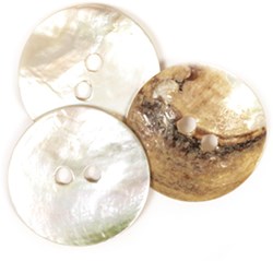 Drops Button Arched White 34mm