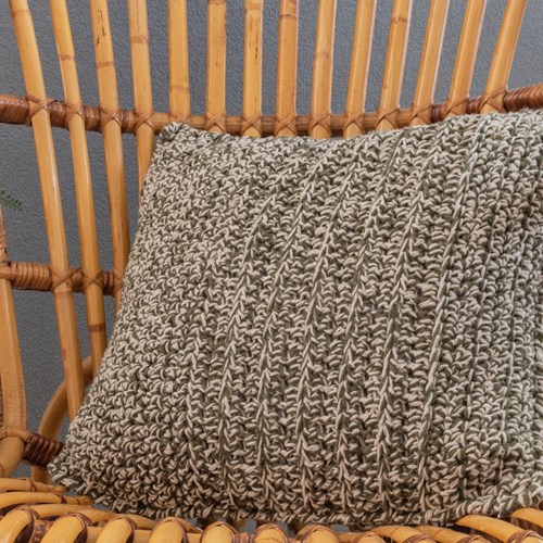 Crochet Pattern Yarn and Colors Be Gentle Cushion-2