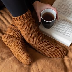 Yarn and Colors Soft Serene Socks Crochet Kit