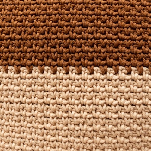 Yarn and Colors Fab Cushion Crochet Kit-3