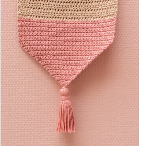 Yarn and Colors Funky Flags Booklet-2