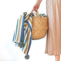 details amazing stripey blanket