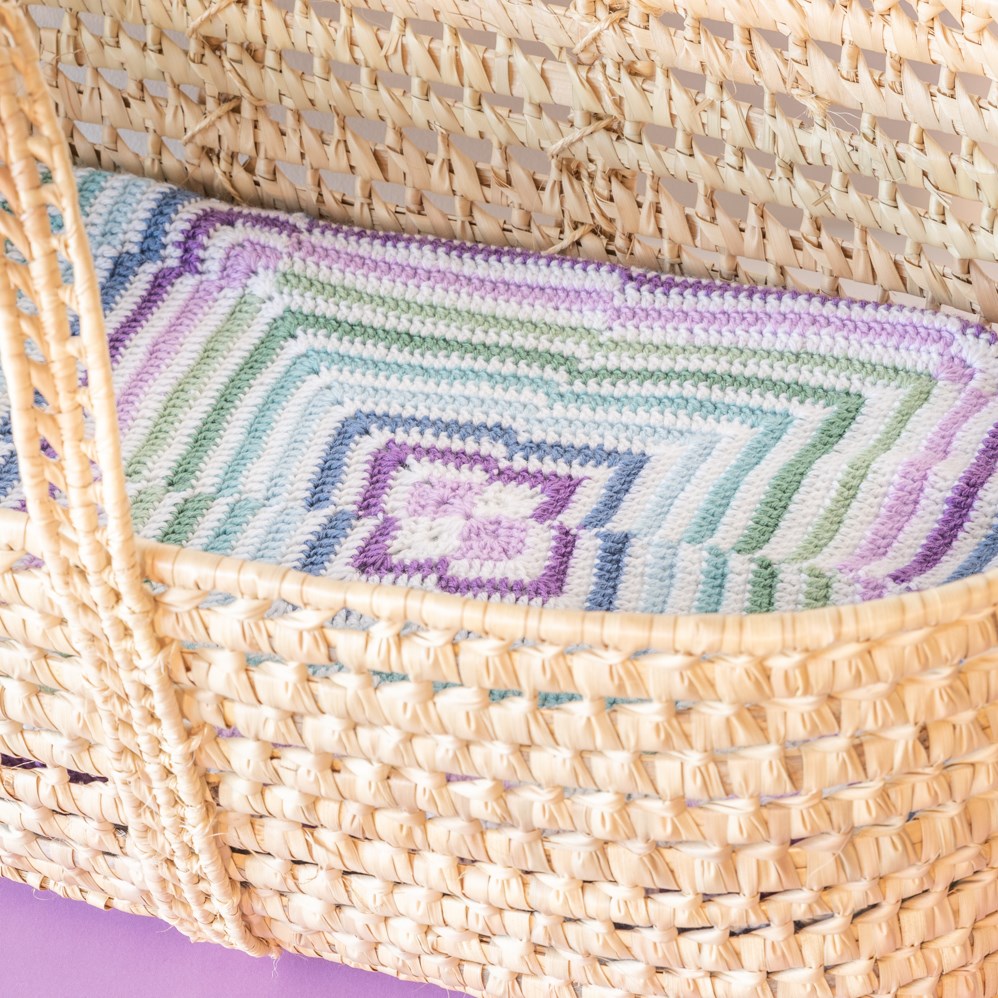 Yarn and Colors Amazing Staggered Stripes Blanket Crochet Kit