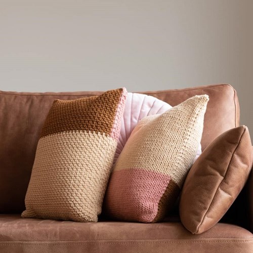 Yarn and Colors Fab Cushion Knitting Kit