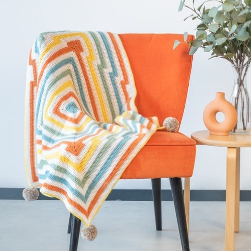 Yarn and Colors Amazing Square Darts Blanket Crochet Kit 060