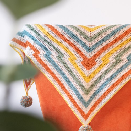 Yarn and Colors Square Darts Blanket