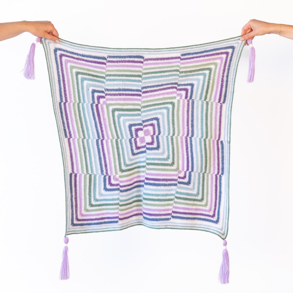 Crochet Pattern Yarn and Colors Amazing Staggered Stripes Blanket