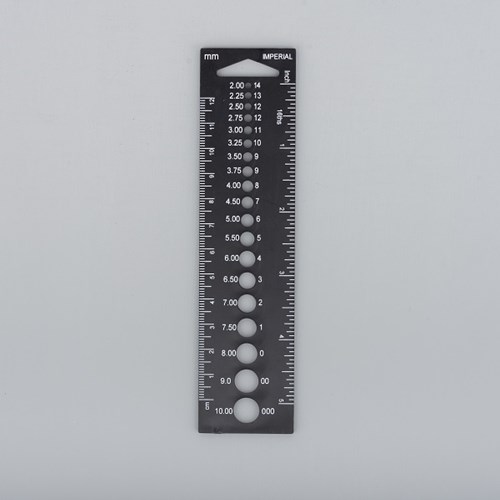 Yarn and Colors Needle Gauge-3