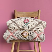 Crochet Pattern Yarn and Colors Romantic Throw-3