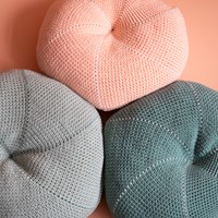 Yarn and Colors Leaf Cushion Booklet-3