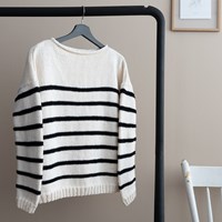 Knitting Pattern Yarn and Colors Striped Jumper-2