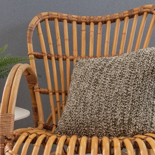 Yarn and Colors Be Gentle Cushion 091 Khaki Crochet Kit