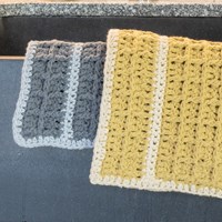 Yarn and Colors Be Gentle Kitchen Cloths 009 Limestone Crochet Kit-2