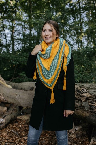 Durable Autumn Mosaic Shawl CAL Yarn Kit 233 Aurelia