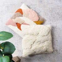 Fantasy Pillow Uni Punch Needle Kit 1