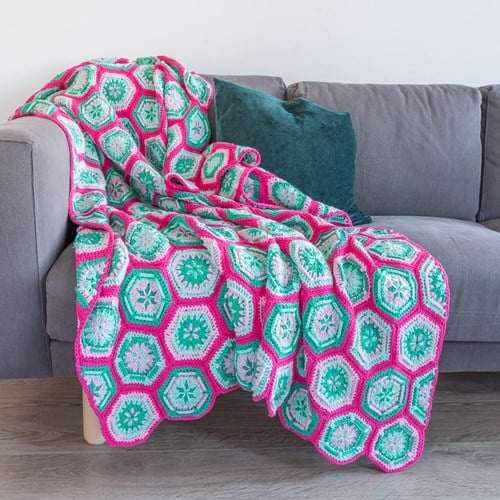 Crochet Pattern Yarn and Colors Flower Hexagon Blanket-2