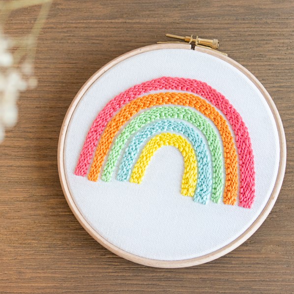 Yarnplaza Rainbow Punch Needle Kit 